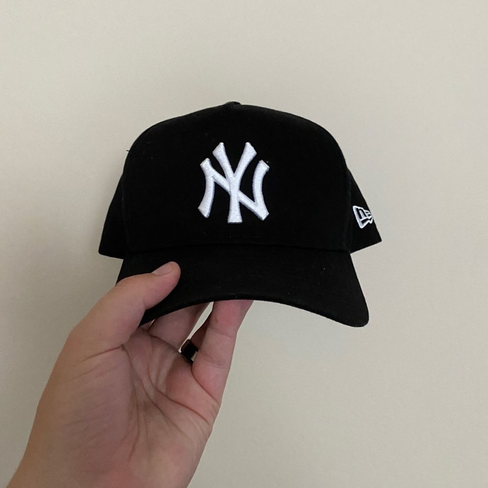 New York Yankees hat